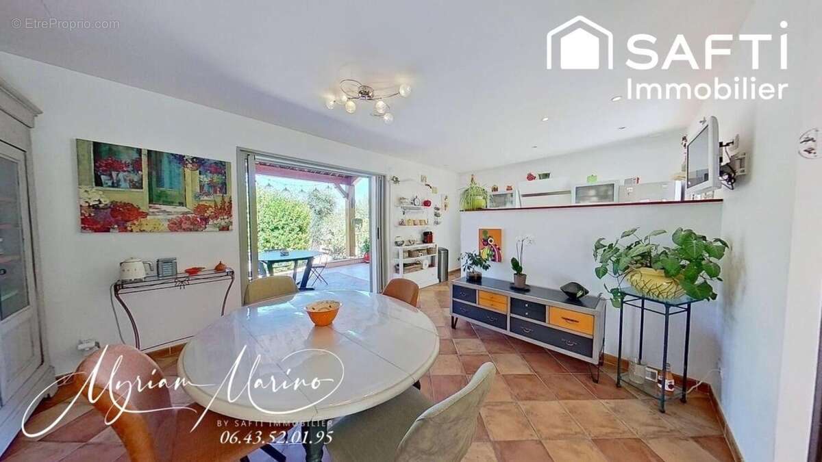 Photo 4 - Maison à FREJUS