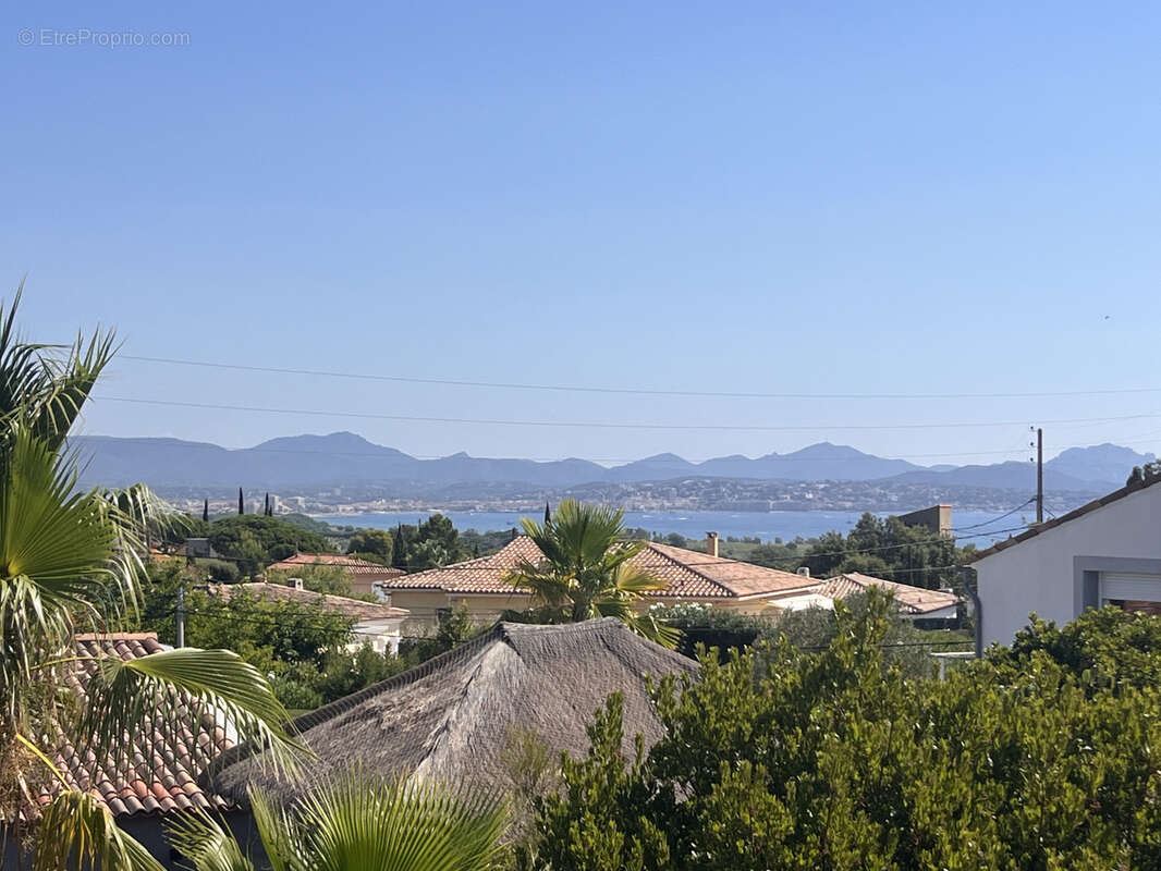 Maison à FREJUS
