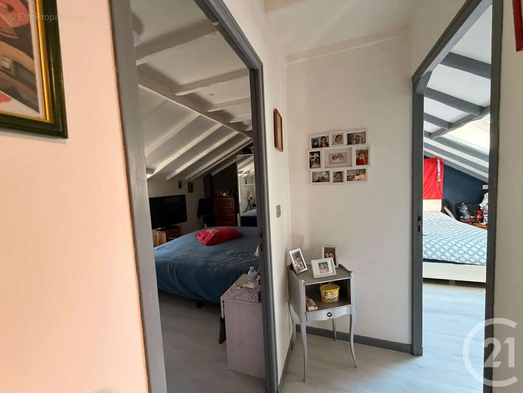 Maison à LONGPERRIER