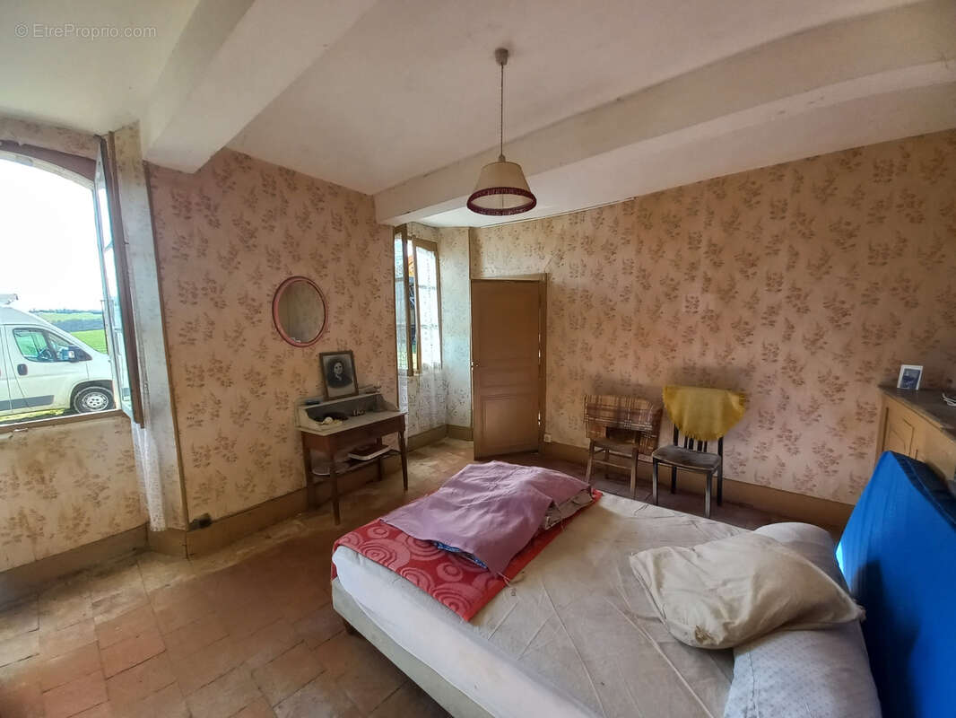 Maison à MIRANDE