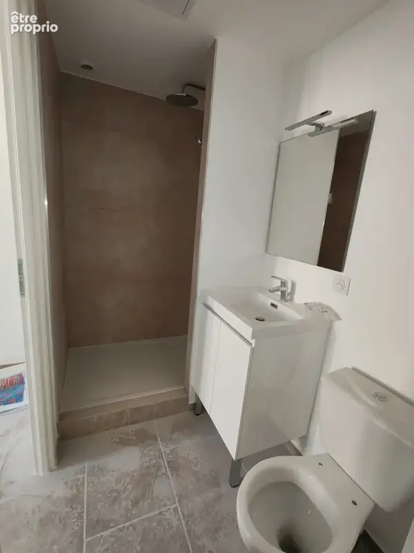 À vendre   Appartement T3 rénové à neuf à Camps-la-Source - photo 6
