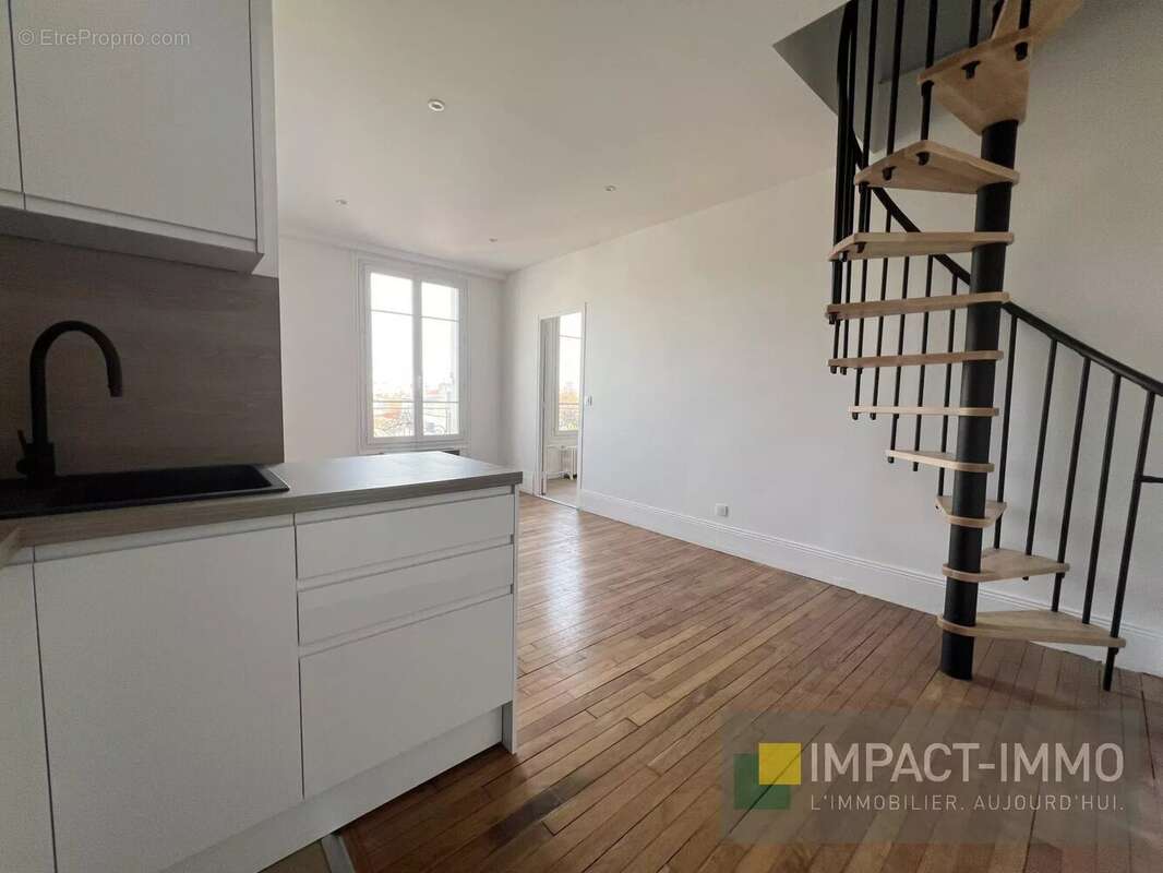 Appartement à SURESNES