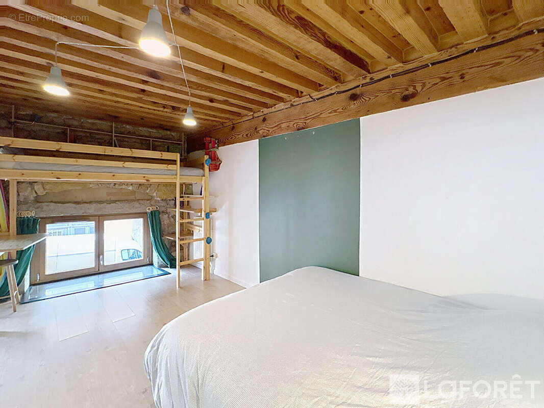 Appartement à LYON-4E