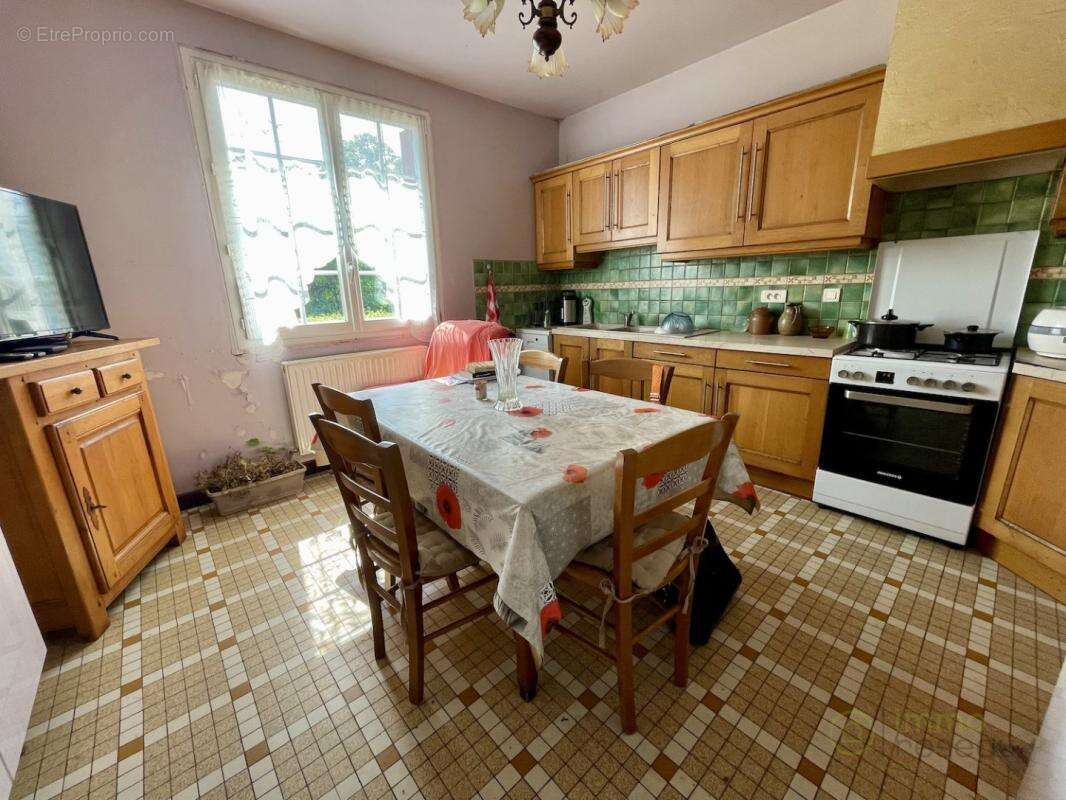 Maison à MEASNES