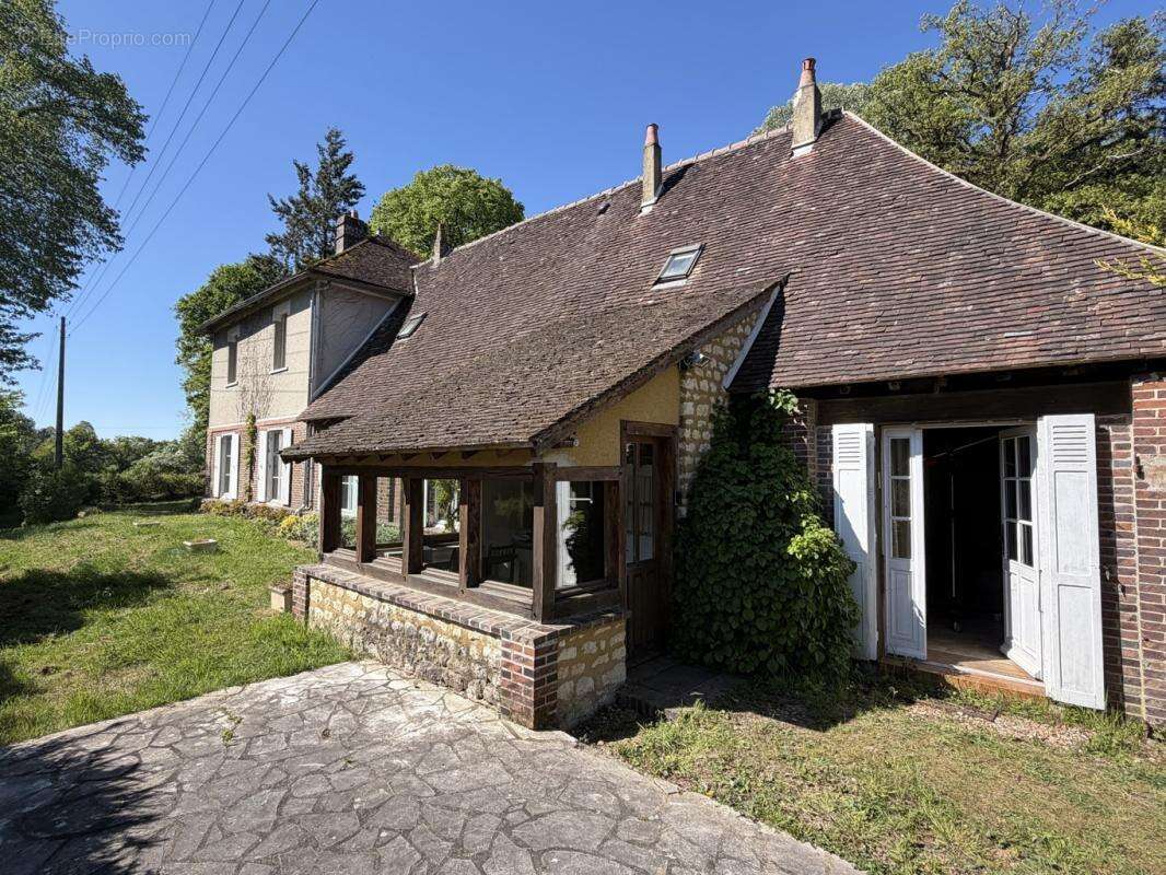 Propriété de charme a rafraichir dans le perche sur 4 hectares - photo 3