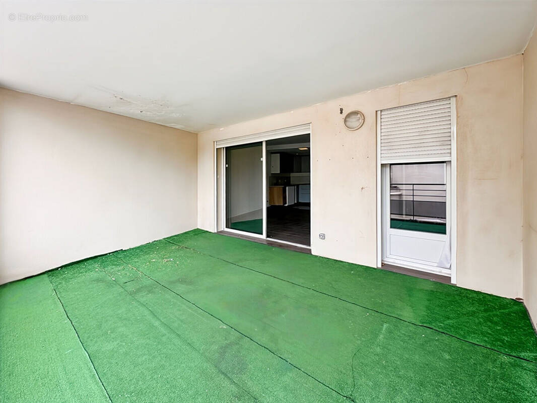 Appartement à MARSEILLE-16E