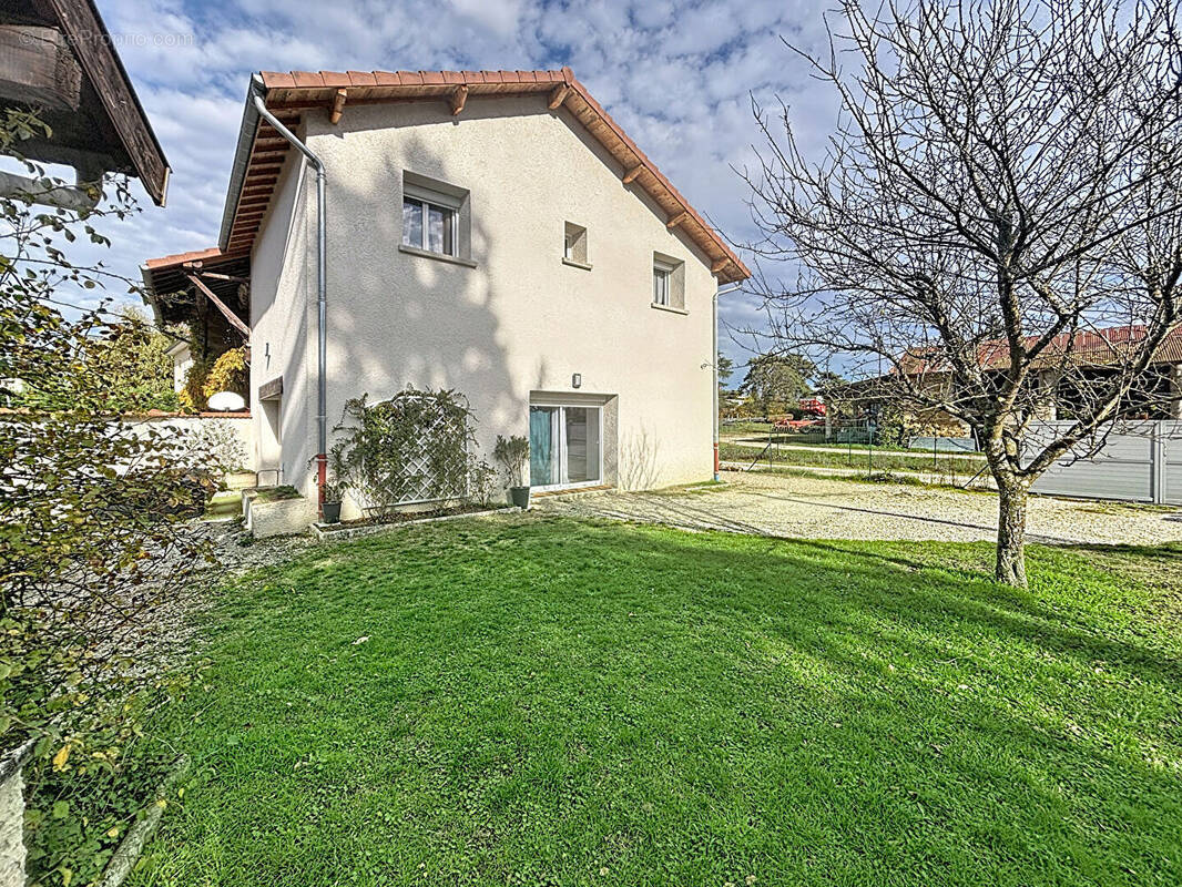 Maison à SAINT-JEAN-DE-NIOST