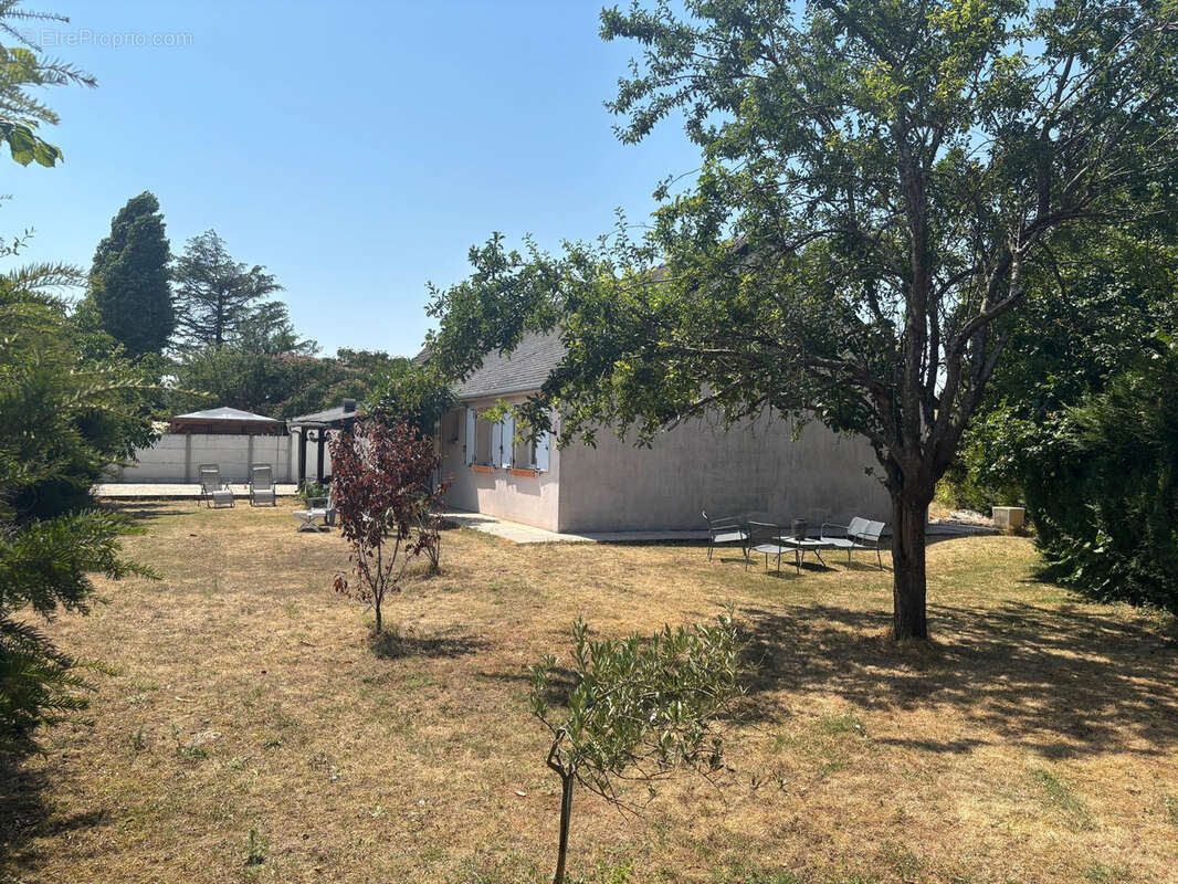 Maison 106m2 4 chambres avec jardin - photo 21