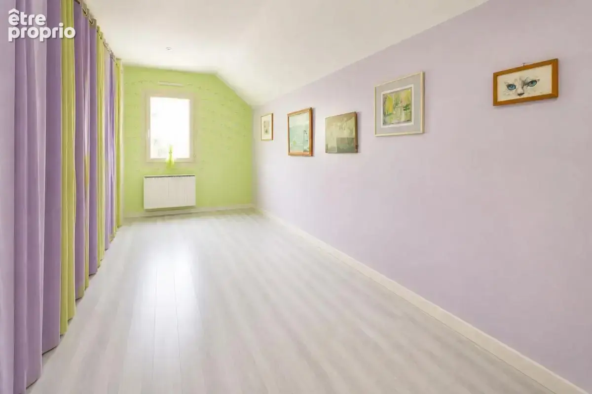 Maison de 8 pièces de 180 m² à Jambville - photo 16