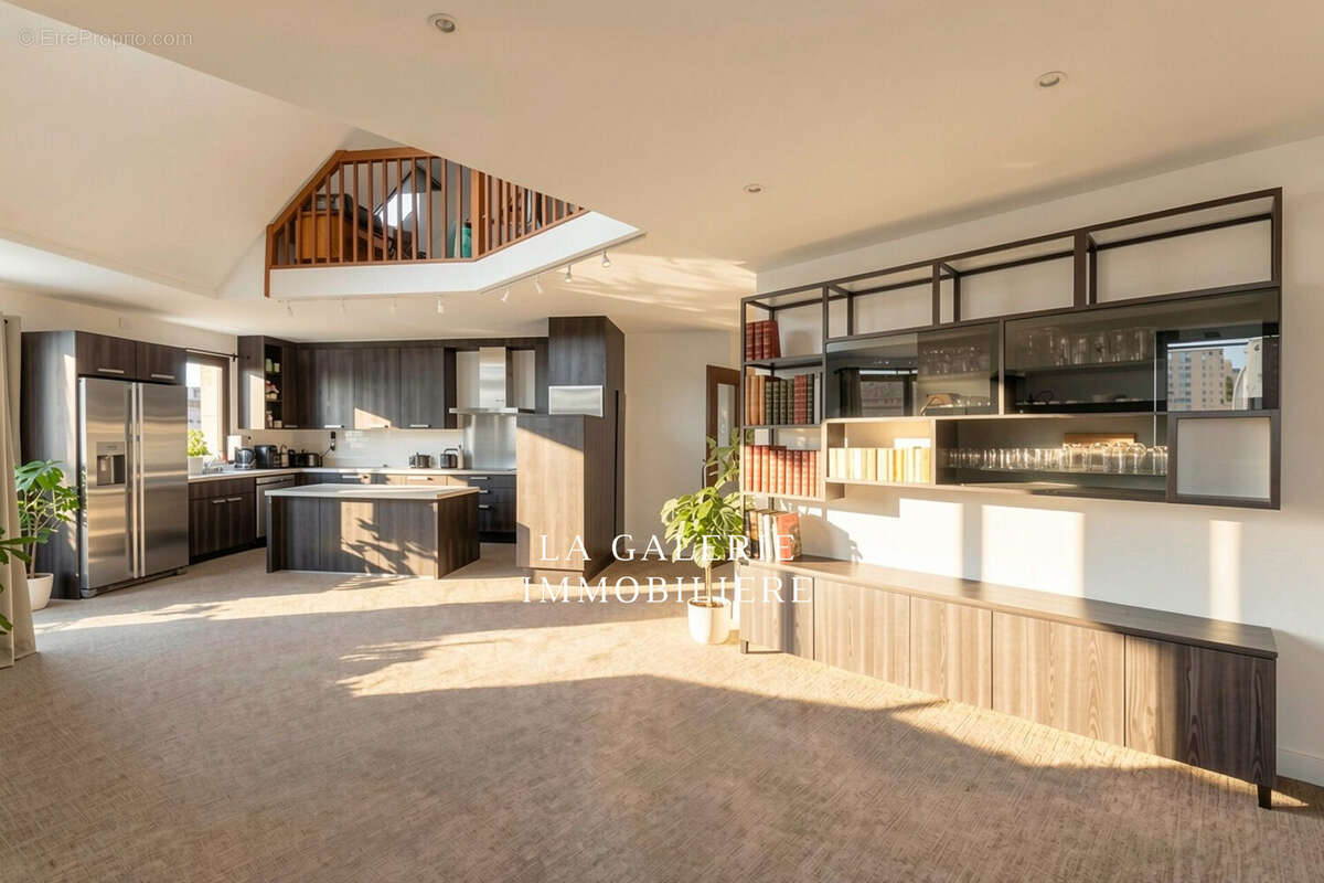 Appartement à SURESNES