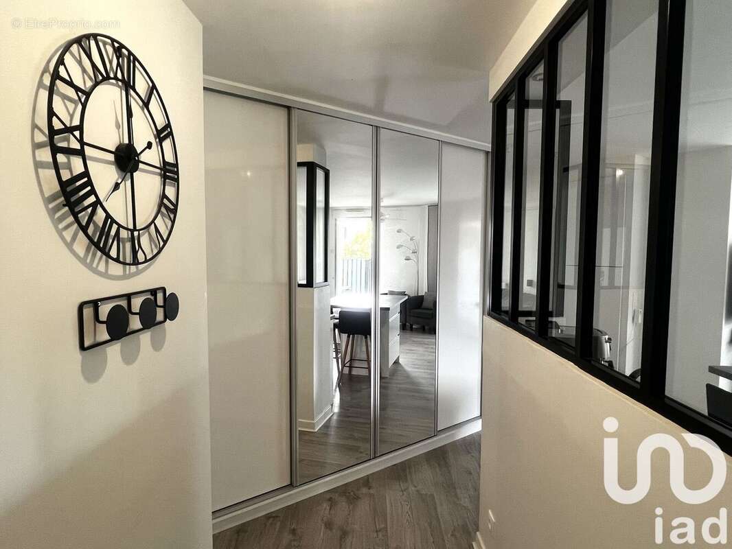 Photo 2 - Appartement à POISSY