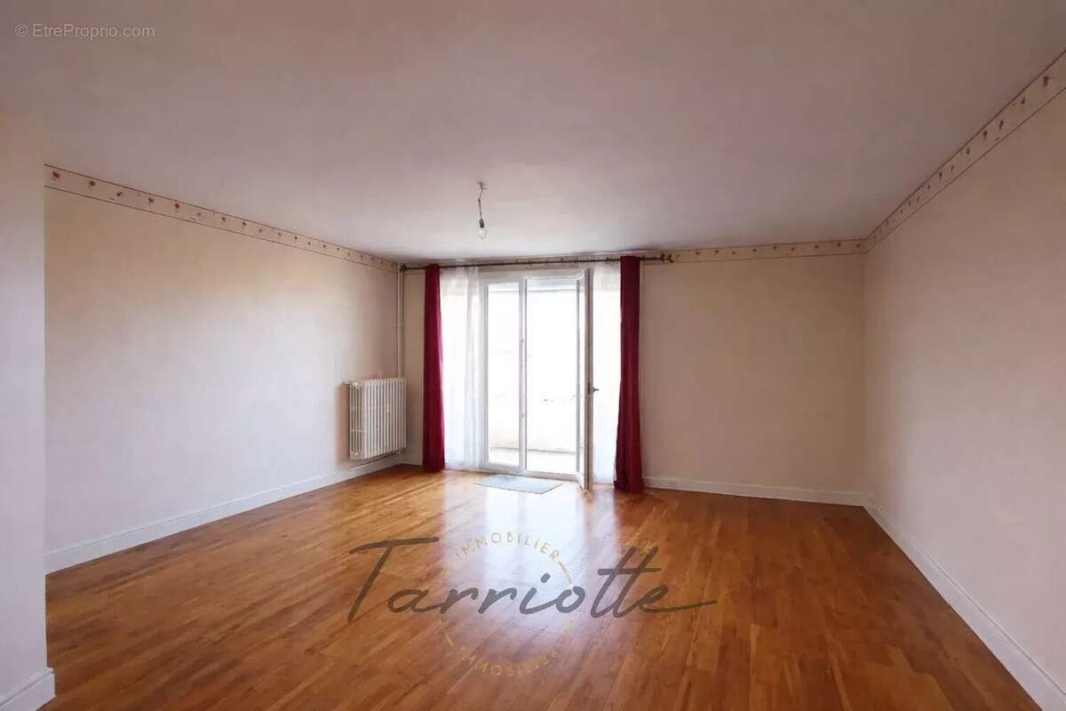 Appartement à MONTELIMAR