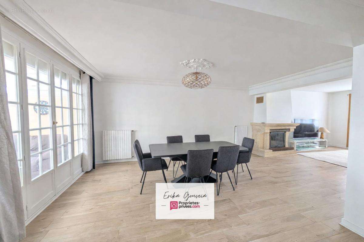 EXCLUSIVITÉ  Maison familiale 145 m², 55 m² de pièce de vie plein sud, prestations haut de gamme  - Sanvic Renaissance - photo 4