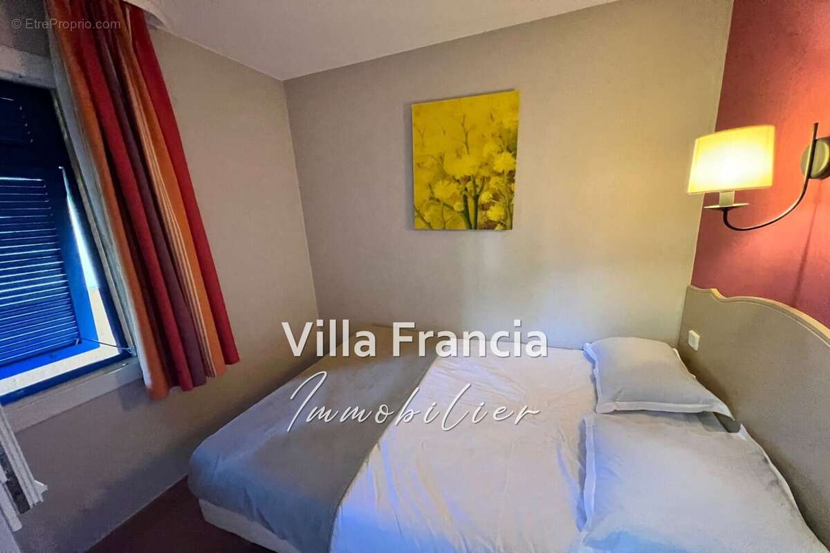 Appartement à MANDELIEU-LA-NAPOULE