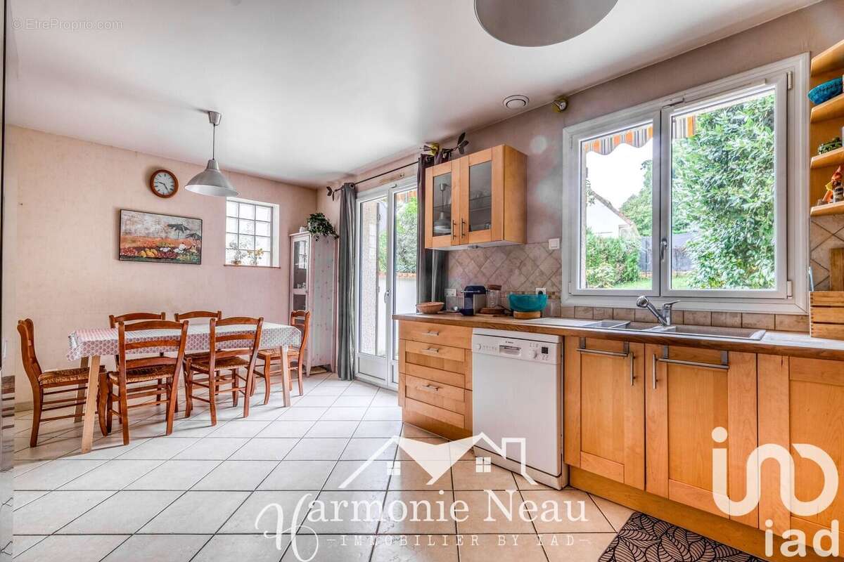 Photo 7 - Maison à COUBRON