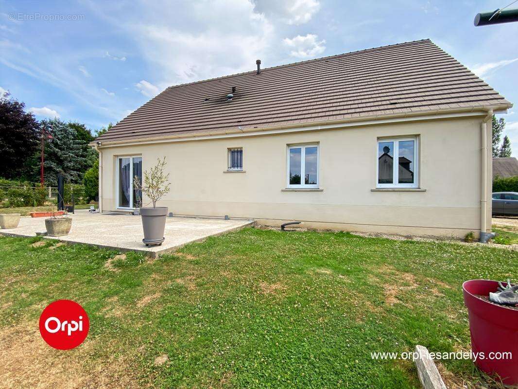 À Vendre Pavillon RT2012 - séjour (42 m²)  3 chambres  Terrain 812 m² - photo 17
