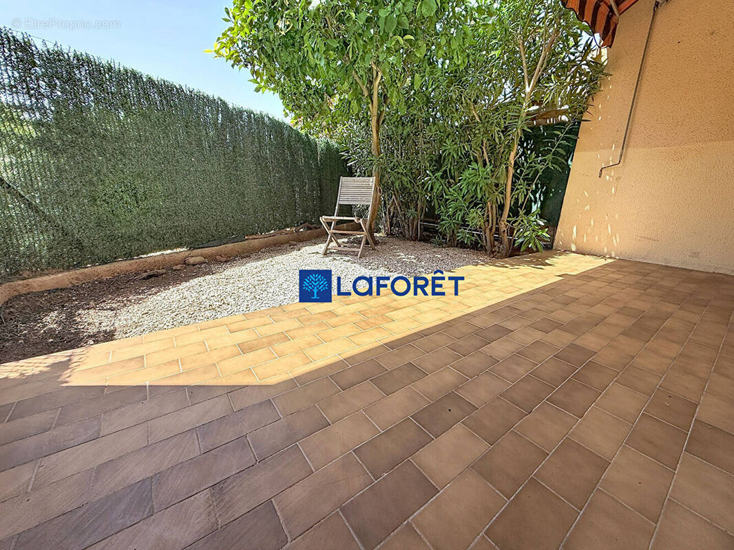 Appartement à CARQUEIRANNE