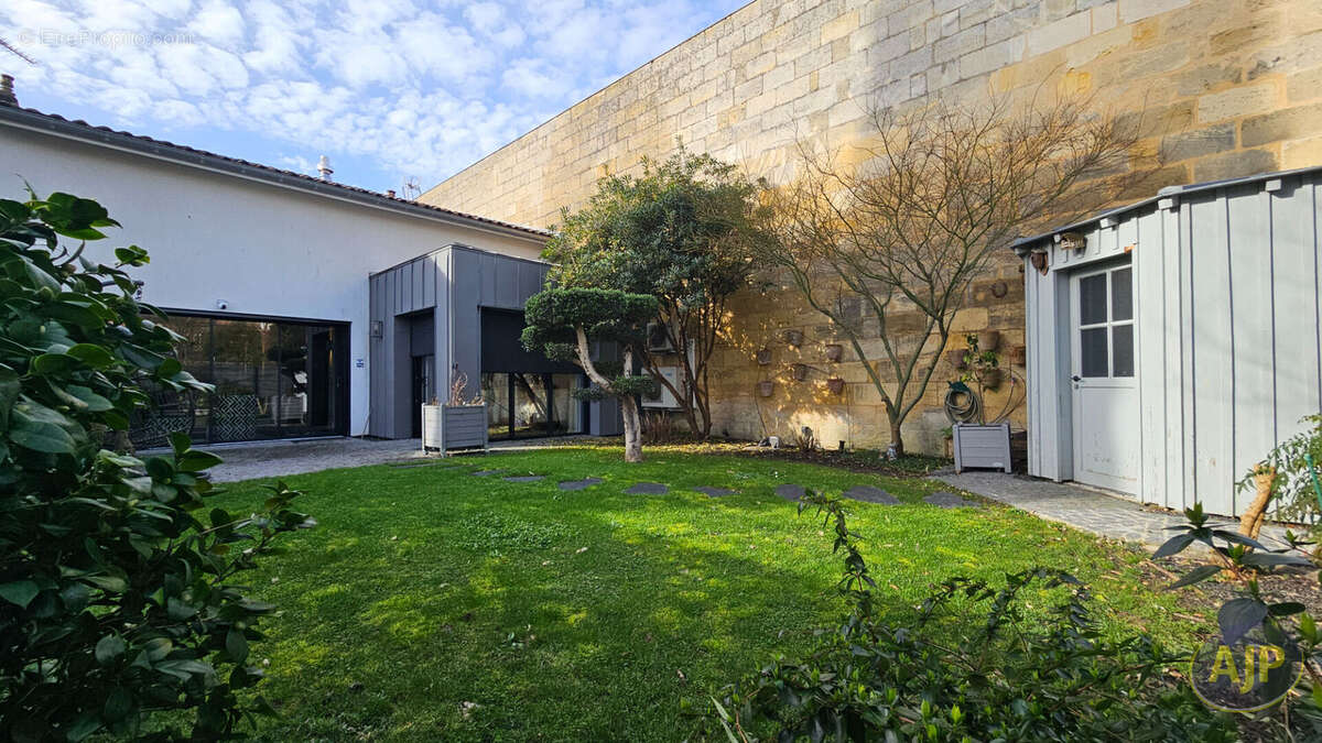 Maison à LIBOURNE