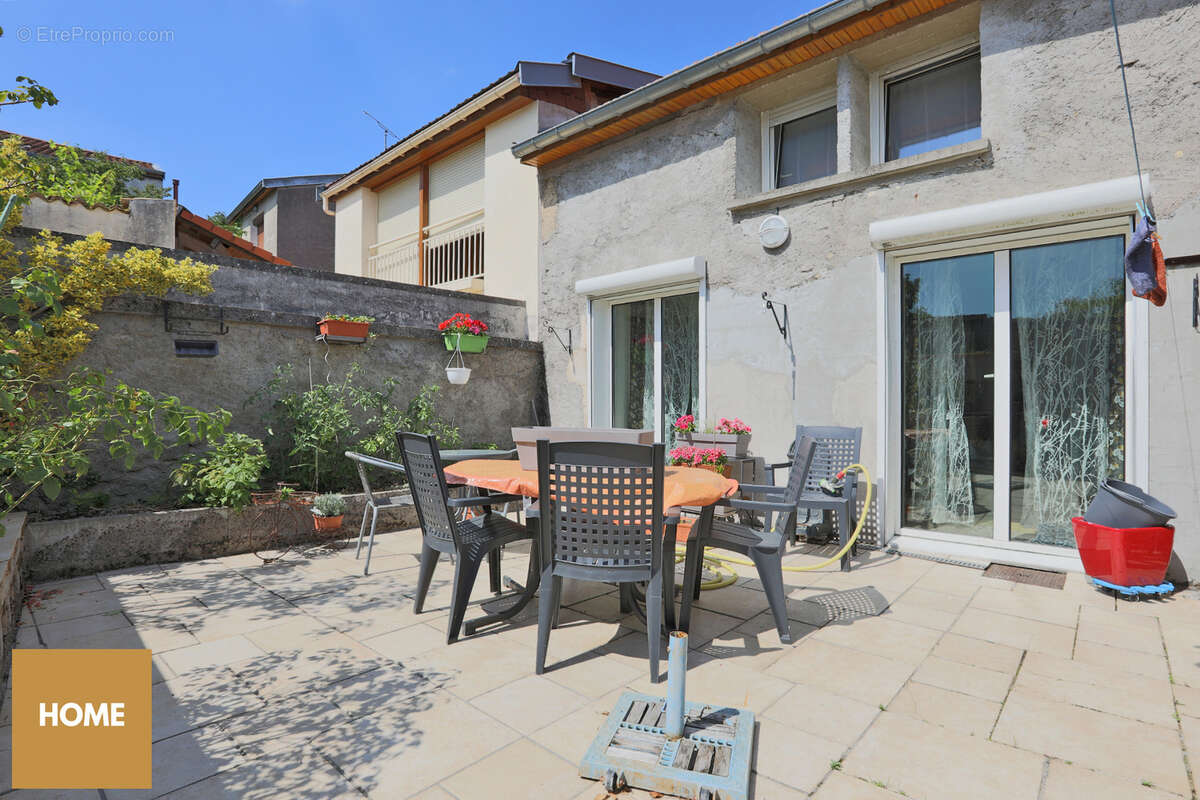 Maison à DOMGERMAIN