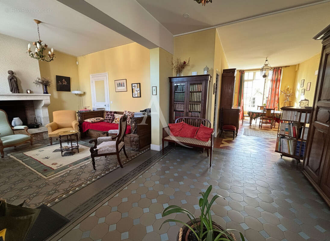 Maison à LAMOTTE-BEUVRON