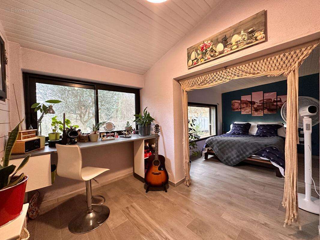 Maison 95 m² à Agen  - photo 12