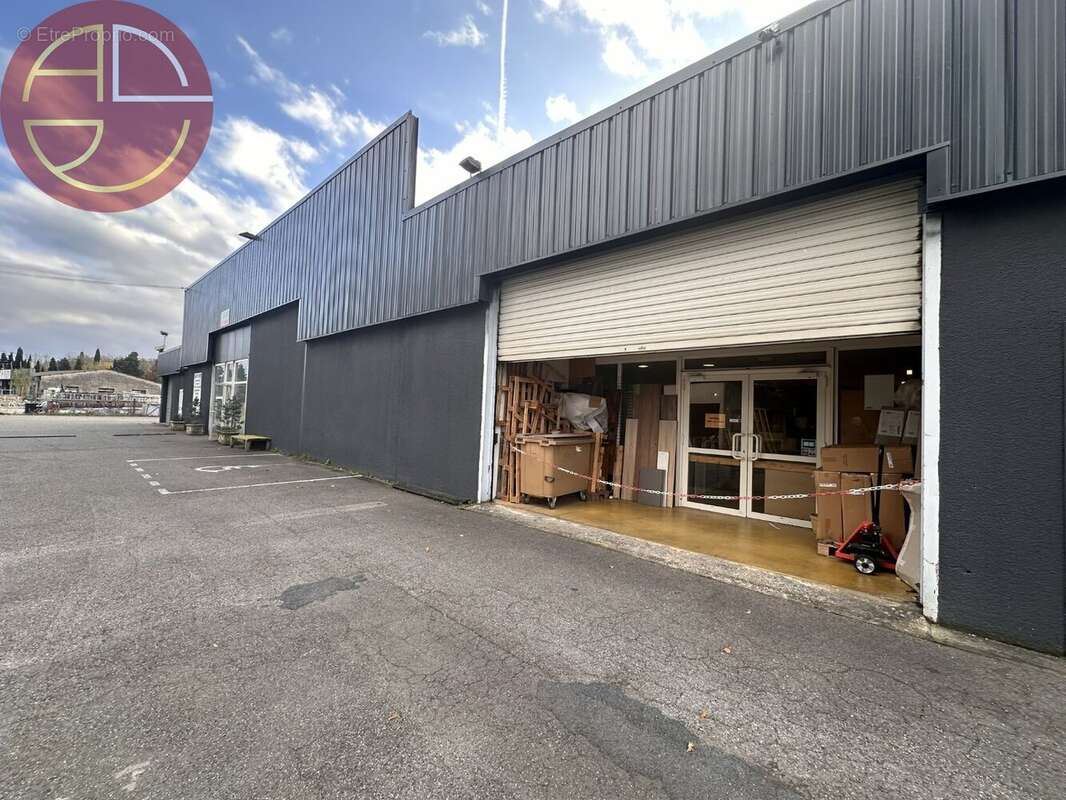 Commerce à CASTELNAUDARY