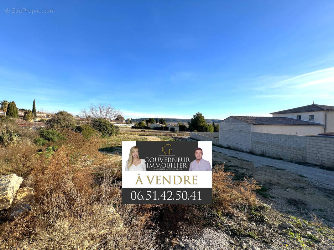 Terrain à LE POUGET