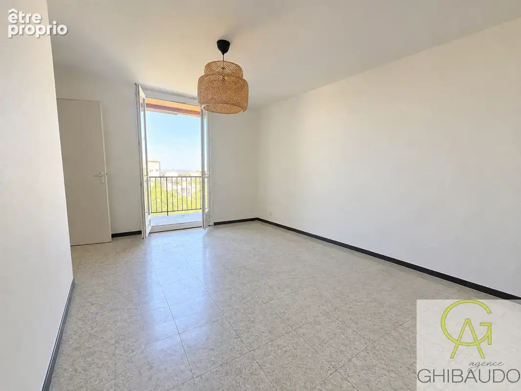 Appartement T4 - photo 3