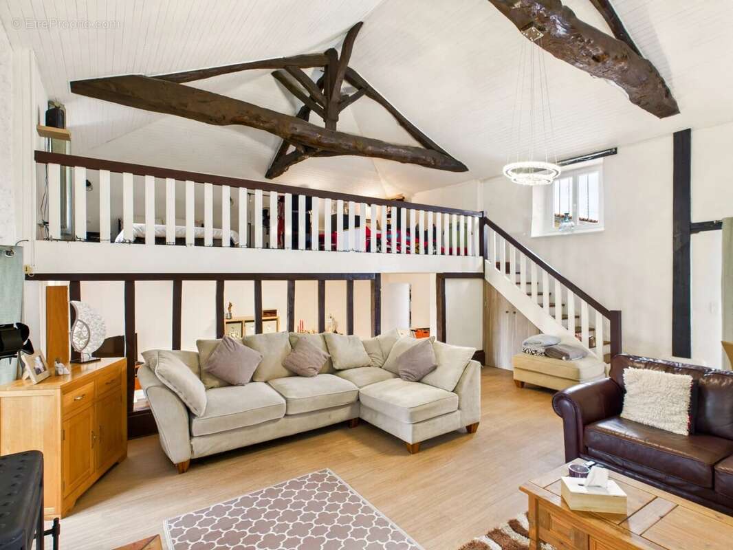 Maison à VERTEILLAC