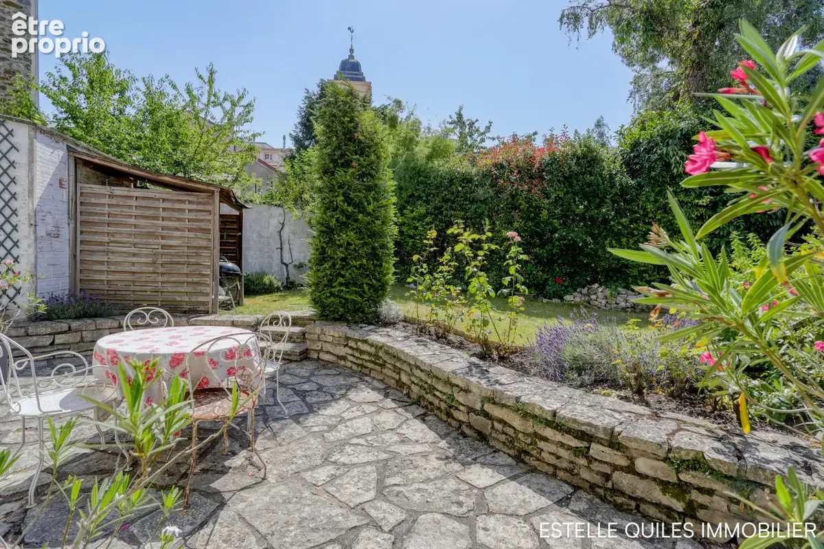 Maison VERSAILLES MONTREUIL 195 m2   4 chambres, 1 bureau   Jardin avec vue clocher   Calme absolu - photo 13