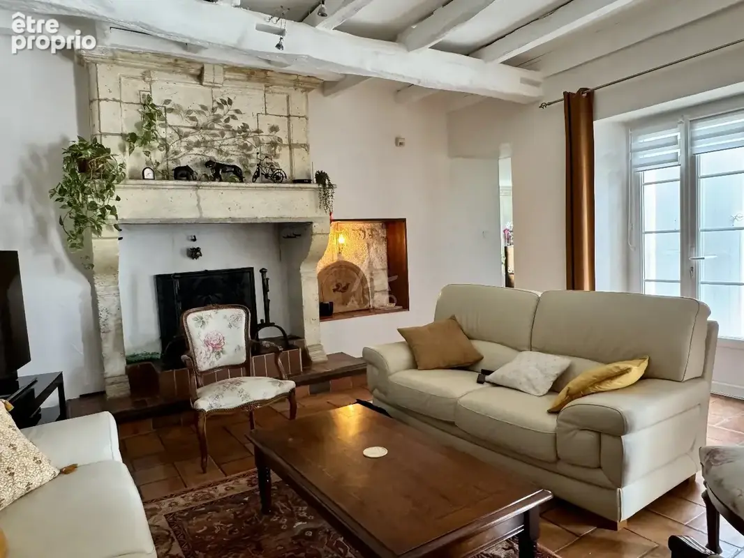 Ensemble immobilier de caractère avec vue panoramique  sud Angoulême - photo 6