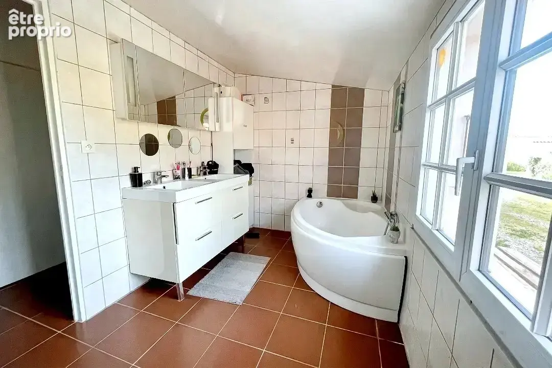 Maison de charme avec piscine - Triangle d'Or Rochefort / Saintes / Royan - photo 14
