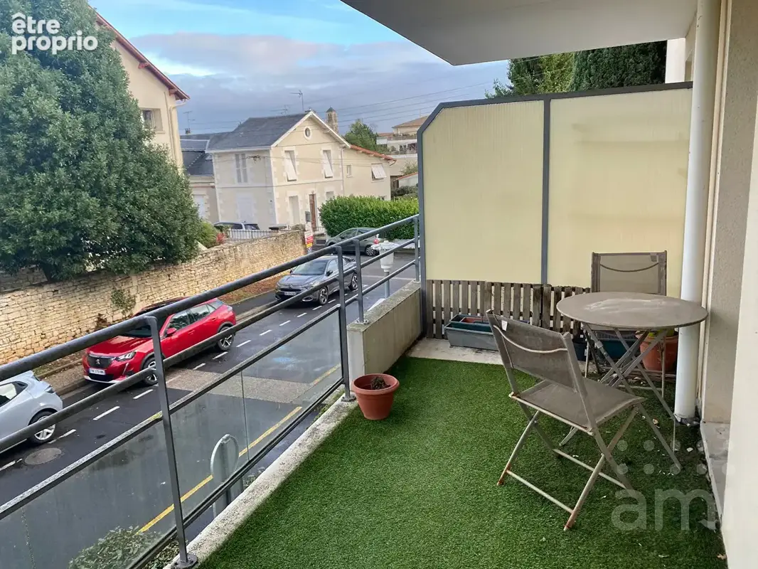 Appartement Niort 2 pièces 35 m2 - photo 1