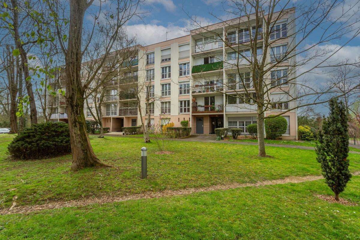 Appartement à YERRES