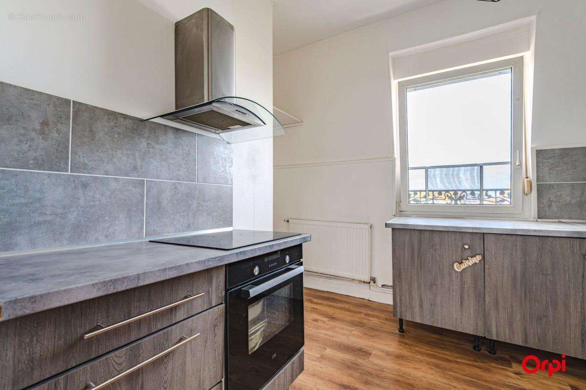 À vendre - Appartement T2 rénové - photo 2