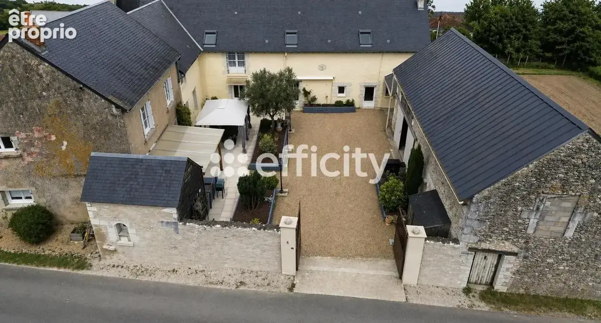 Maison 306 m² à Saint-Avertin  - photo 2