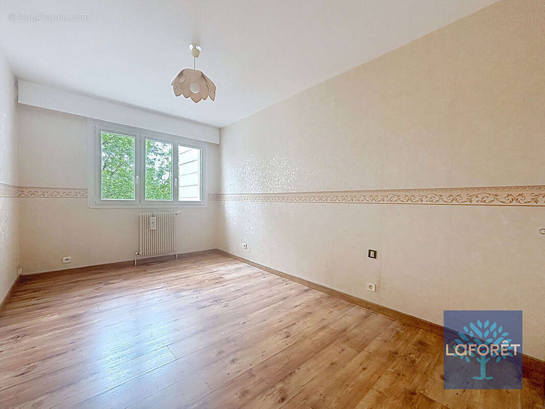 Appartement familial 96 m² - La Roche-sur-Yon secteur Proche Pentagone - photo 7