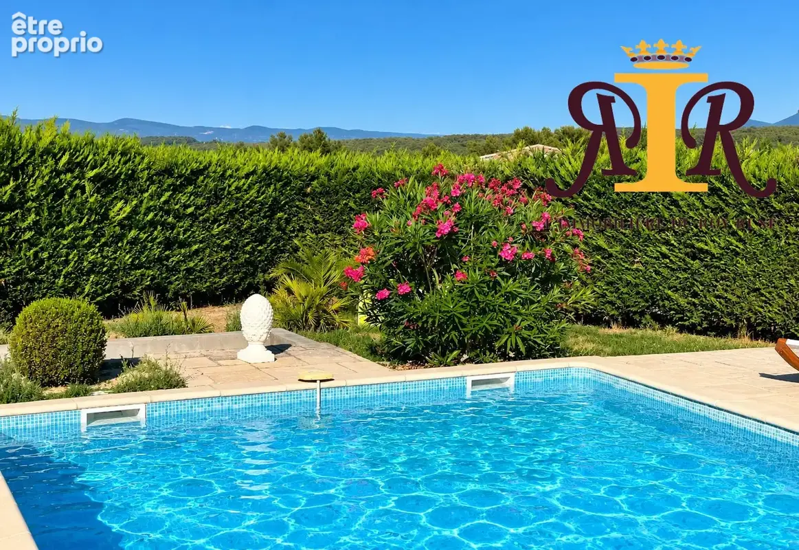 Photo Maison à Greasque au prix de 585 000€