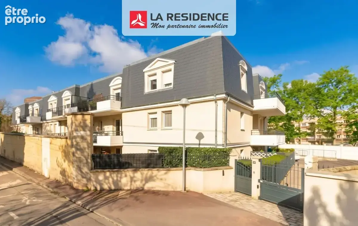 Appartement à VERNEUIL-SUR-SEINE