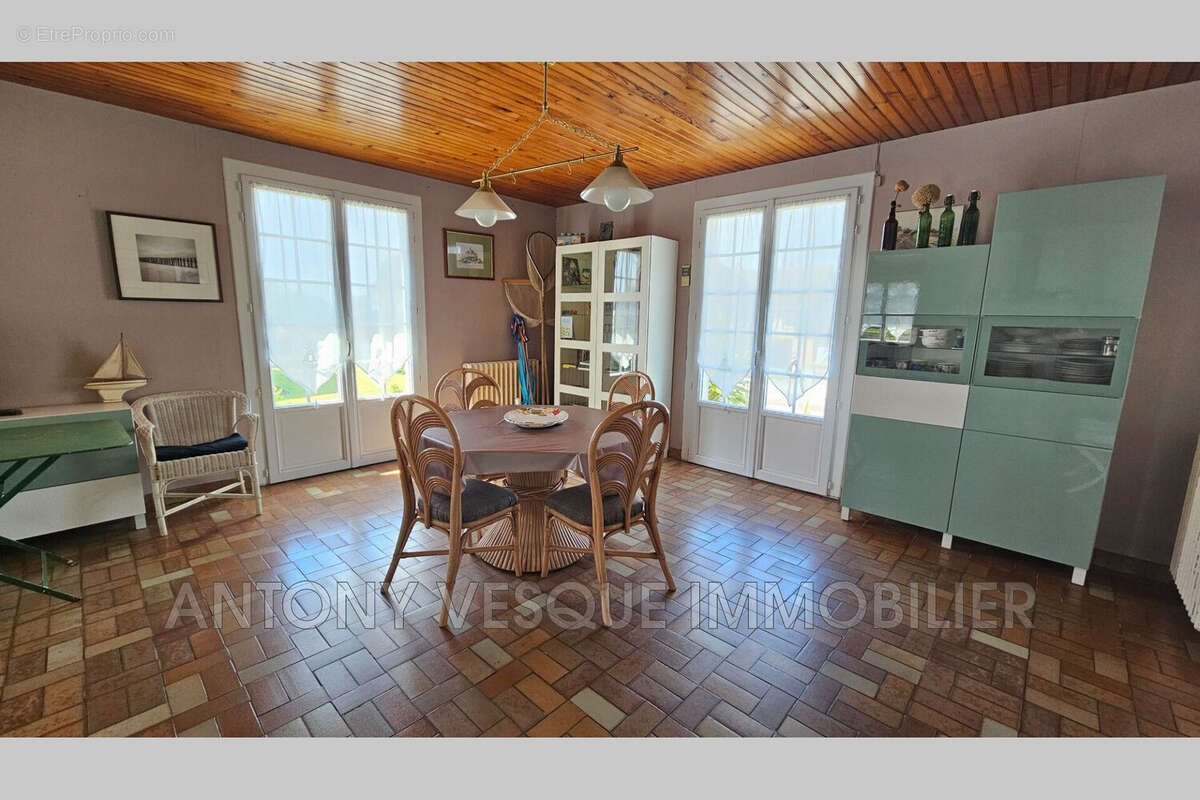 Maison 107 m² à Pirou  - photo 2