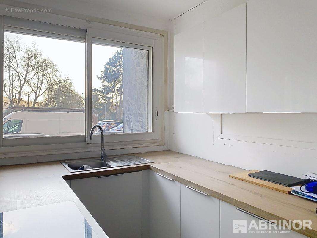 Appartement à MONS-EN-BAROEUL