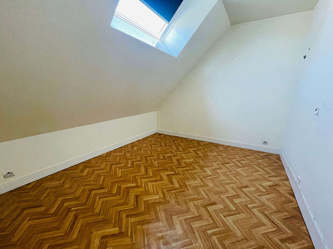 Maison à NANTEUIL-LES-MEAUX