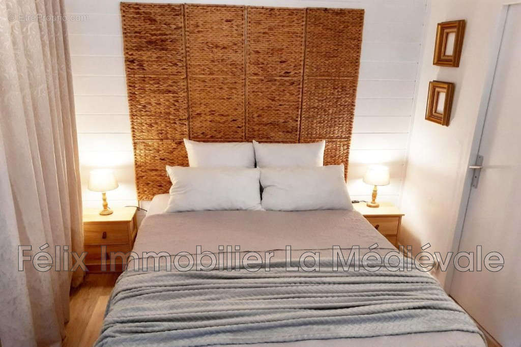 Appartement à SARLAT-LA-CANEDA