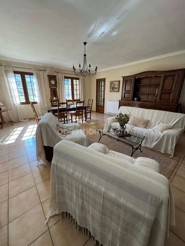 Maison à EYGALIERES