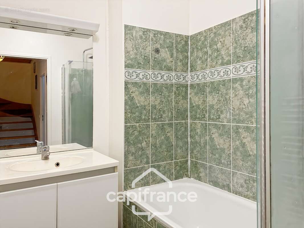 Maison à vendre  8 pièces – 6 chambres – 141 m² – Terrasse - Jardin - Garage - photo 16