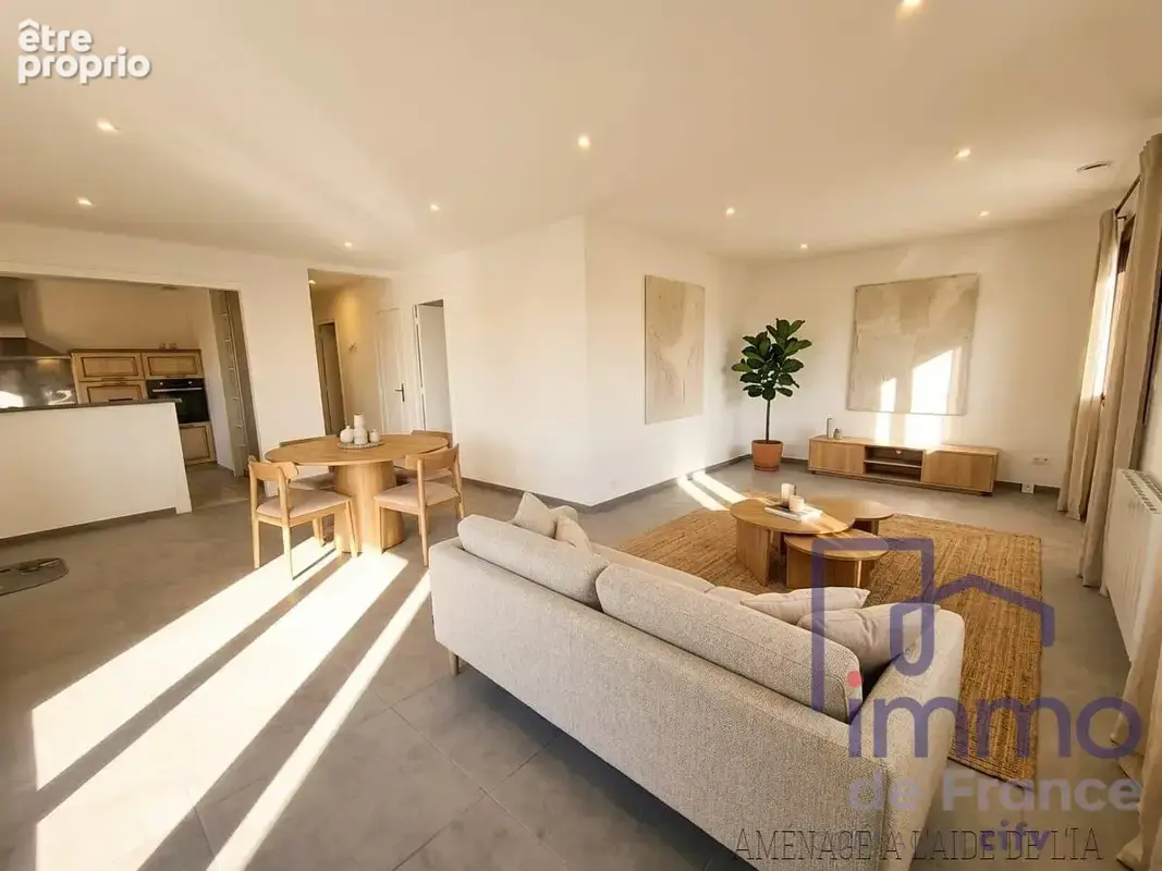 Maison 6 pièces 133 m² à vendre à Veauchette (42340) - photo 4