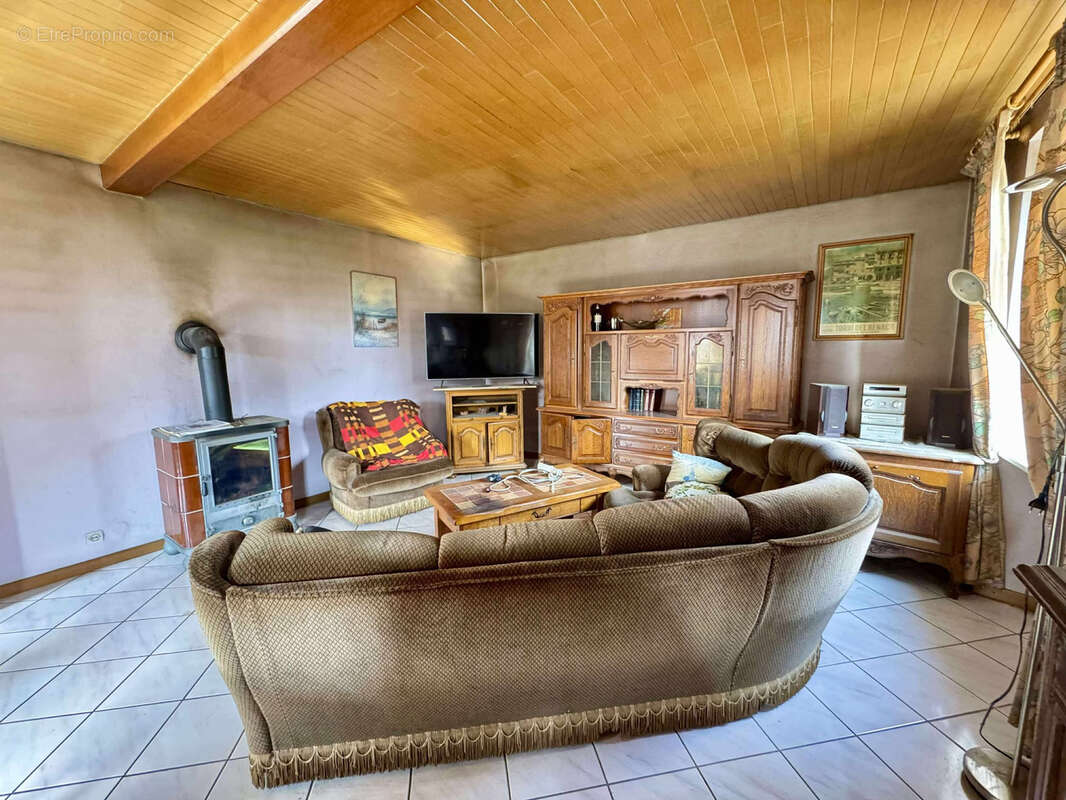 Maison à OBERMODERN-ZUTZENDORF