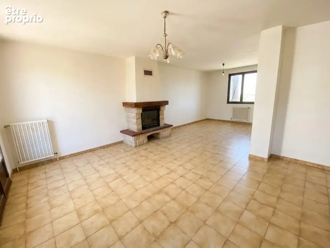 Maison 6 pièces 98 m² à vendre à Appoigny (89380) - photo 2