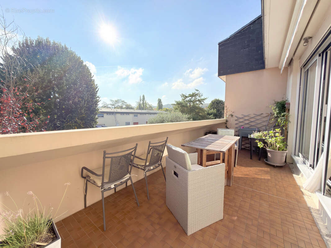 Appartement à RUEIL-MALMAISON