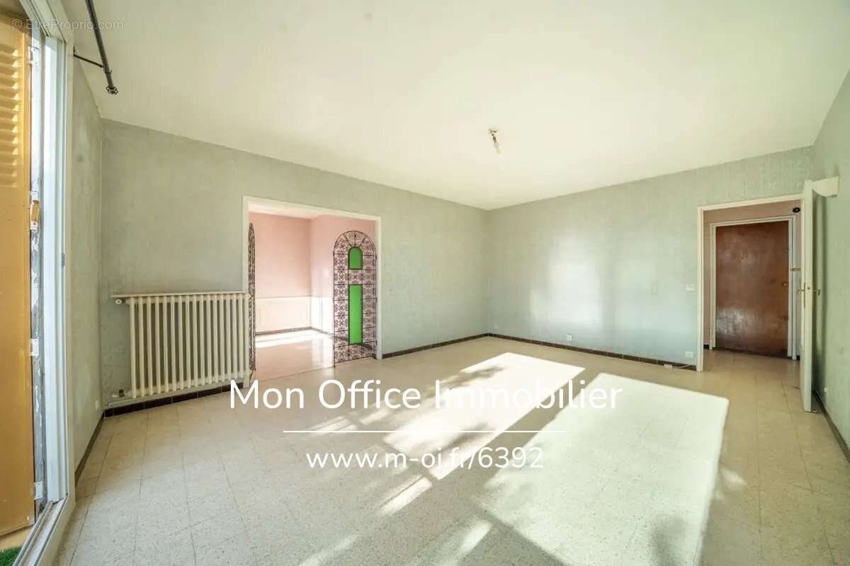 Appartement à MARSEILLE-12E
